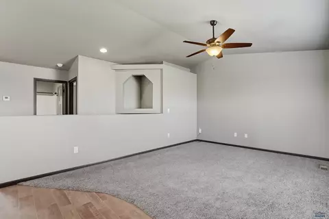 513 Pride Ct, Box Elder, SD 57719 photo 7