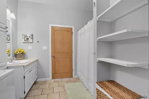 1417 Pine St, Sturgis, SD 57785 photo 32