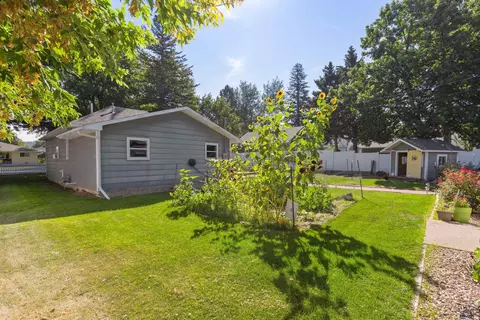 1417 Pine St, Sturgis, SD 57785 photo 34