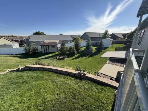 421 Enchanted Pines Dr, Rapid City, SD 57701 photo 17