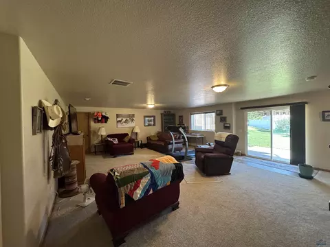 421 Enchanted Pines Dr, Rapid City, SD 57701 photo 12