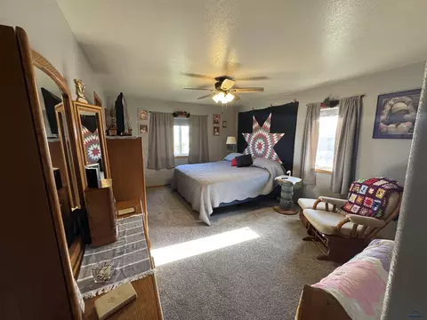 421 Enchanted Pines Dr, Rapid City, SD 57701 photo 9