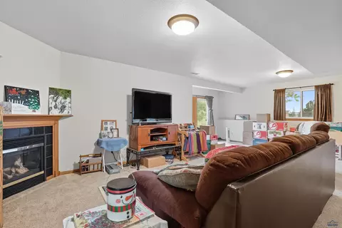 304 Freude Ln, Box Elder, SD 57719 photo 20