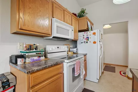 304 Freude Ln, Box Elder, SD 57719 photo 8