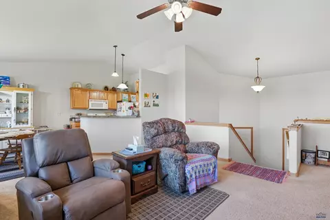 304 Freude Ln, Box Elder, SD 57719 photo 4