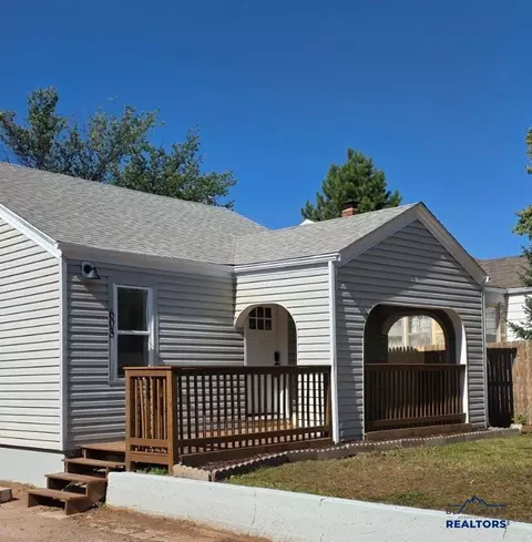603 Harter Dr, Rapid City, SD 57702
