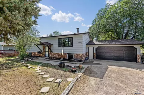 4309 Mack Dr, Rapid City, SD 57703