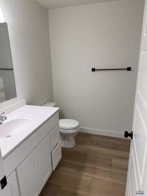 660 Eagle Ct, Box Elder, SD 57719 photo 15