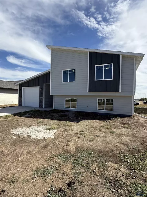 660 Eagle Ct, Box Elder, SD 57719 photo 34