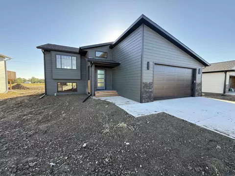 Exterior - 656 Eagle Ct, Box Elder, SD 57719 photo 3 of 7