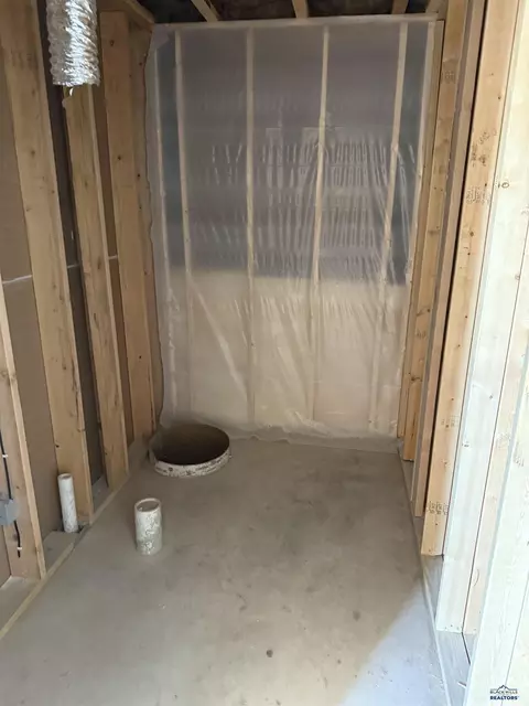 Bath - 656 Eagle Ct, Box Elder, SD 57719 photo 5 of 5