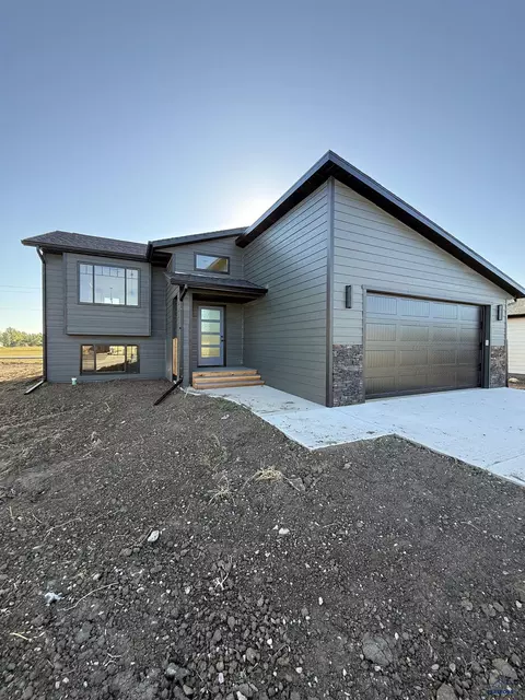 Exterior - 656 Eagle Ct, Box Elder, SD 57719 photo 2 of 7