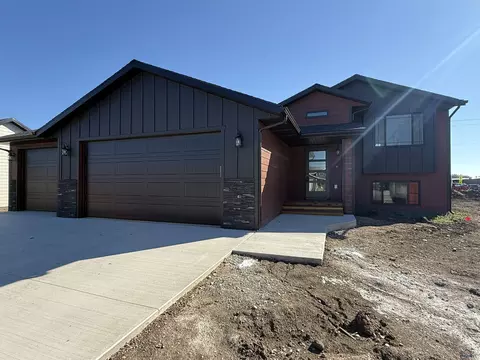 648 Eagle Ct, Box Elder, SD 57719 photo 28