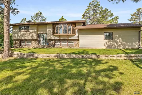 7205 Grosbeak Ln, Black Hawk, SD 57718