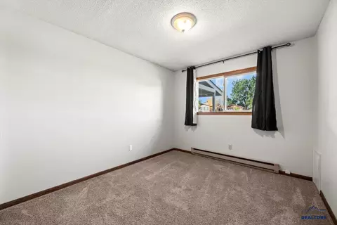 1206 Mac Ln, Spearfish, SD 57783 photo 11