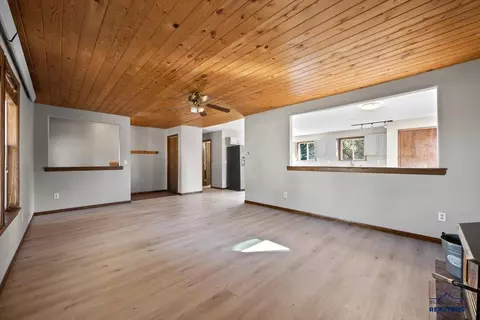 1206 Mac Ln, Spearfish, SD 57783 photo 5