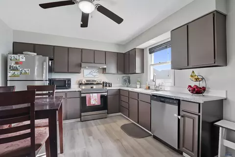 601 Hummingbird Cir, Box Elder, SD 57719 photo 5