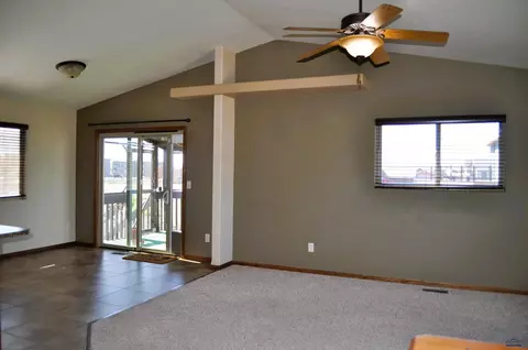 607 Airway Ct, Box Elder, SD 57719 photo 4