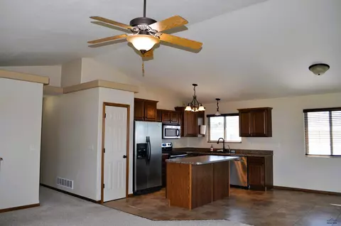 607 Airway Ct, Box Elder, SD 57719 photo 7