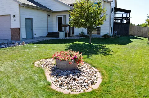 607 Airway Ct, Box Elder, SD 57719 photo 2