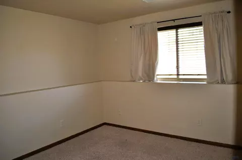 607 Airway Ct, Box Elder, SD 57719 photo 22