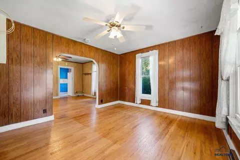 1305 Pine St, Sturgis, SD 57785 photo 5