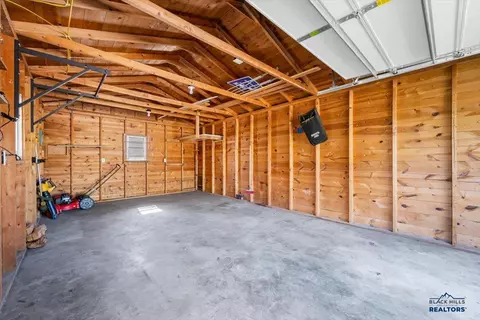 1305 Pine St, Sturgis, SD 57785 photo 19