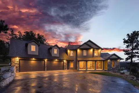 13465 Sienna Meadows Ln, Rapid City, SD 57702