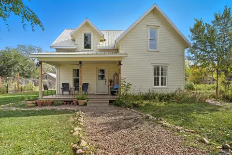46 B St, Wasta, SD 57790 photo 3
