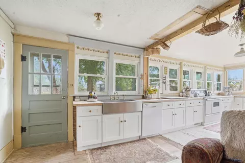 46 B St, Wasta, SD 57790 photo 10