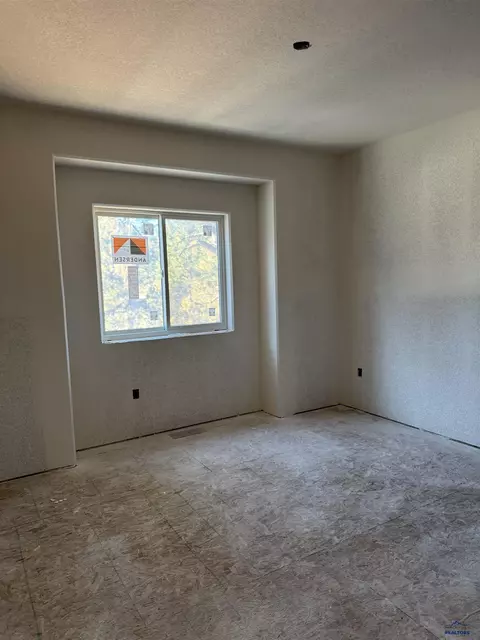 9508 Waldan Ln, Summerset, SD 57718 photo 23