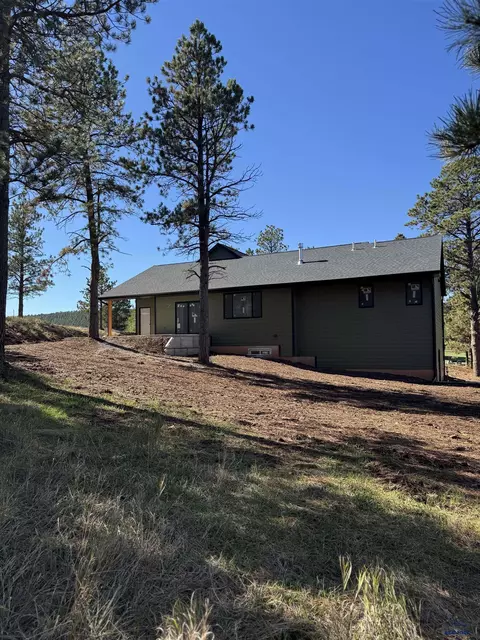 9508 Waldan Ln, Summerset, SD 57718 photo 10