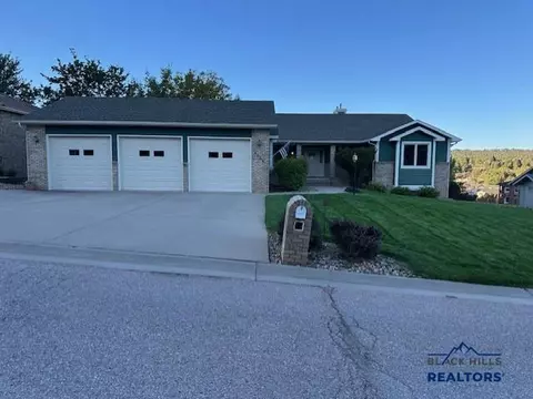 4009 Mountain Shadow Pl, Rapid City, SD 57702