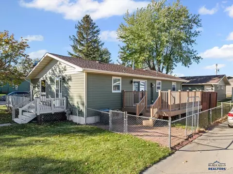 801 Glover St, Sturgis, SD 57785 photo 6