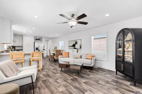 1717 E 94 E Philadelphia #HOME 94, Rapid City, SD 57703