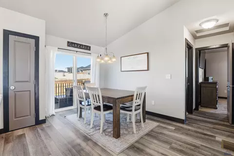 404 Yelner Dr, Box Elder, SD 57719 photo 10