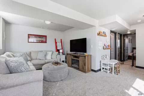 404 Yelner Dr, Box Elder, SD 57719 photo 18