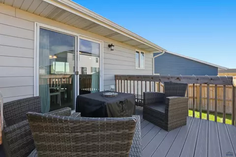 404 Yelner Dr, Box Elder, SD 57719 photo 28