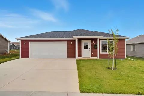6124 Orion St, Spearfish, SD 57783