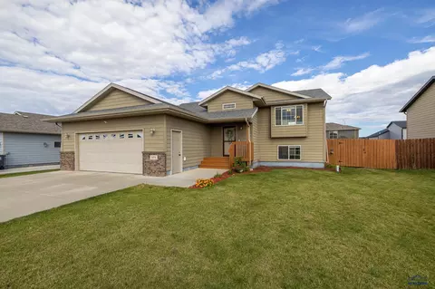 574 Norad Dr, Box Elder, SD 57719 photo 2