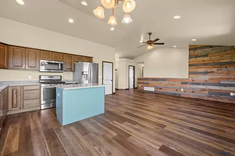 15019 Cody Ln, Box Elder, SD 57719 photo 10