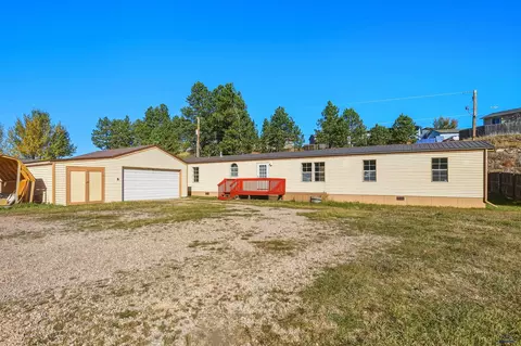1010 Smokey Dr, Hill City, SD 57745
