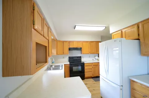 Kitchen - 401 S Pine Ave, Presho, SD 57568 photo 1 of 3