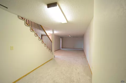 Living - 401 S Pine Ave, Presho, SD 57568 photo 6 of 6