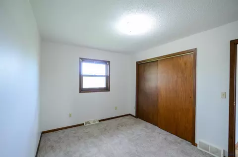 Bedroom - 401 S Pine Ave, Presho, SD 57568 photo 2 of 3