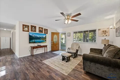 8063 Blucksberg Dr, Sturgis, SD 57785 photo 4