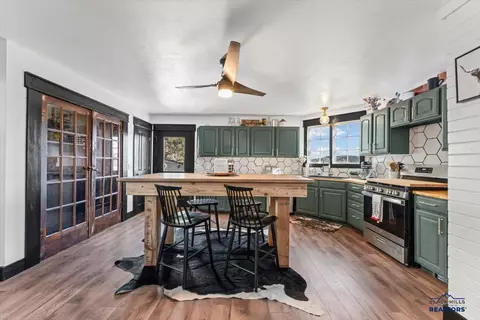 526 Crown St, Lead, SD 57754 photo 9
