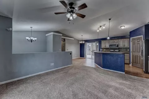 317 Bear Tooth Dr, Box Elder, SD 57719 photo 12