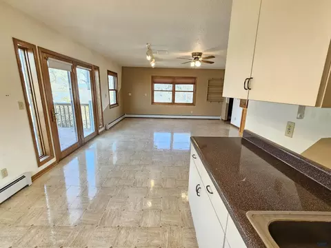 Living - 109 N Washington Ave, Edgemont, SD 57735 photo 12 of 13