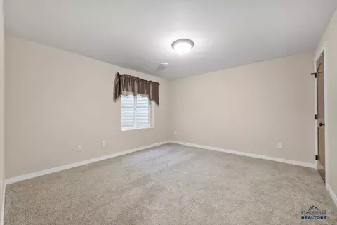 1722 Iron Horse Loop, Spearfish, SD 57783 photo 23